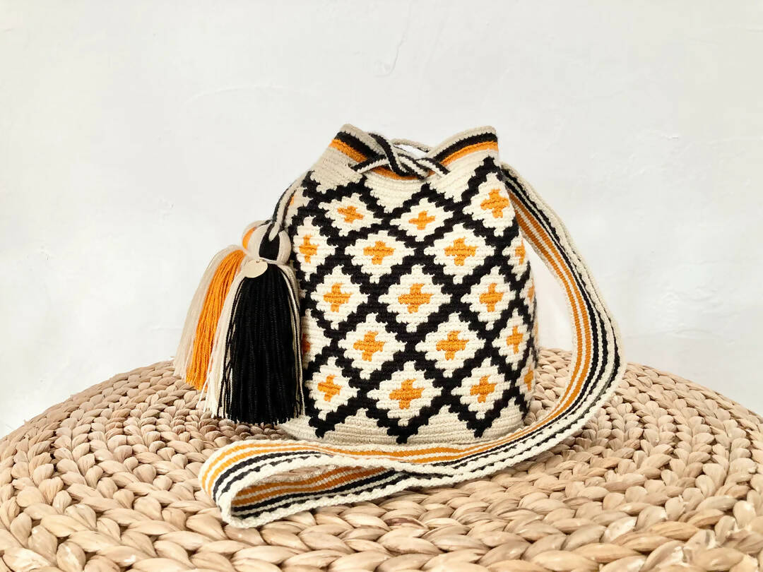 Clara Medium Bag - Chila Bags