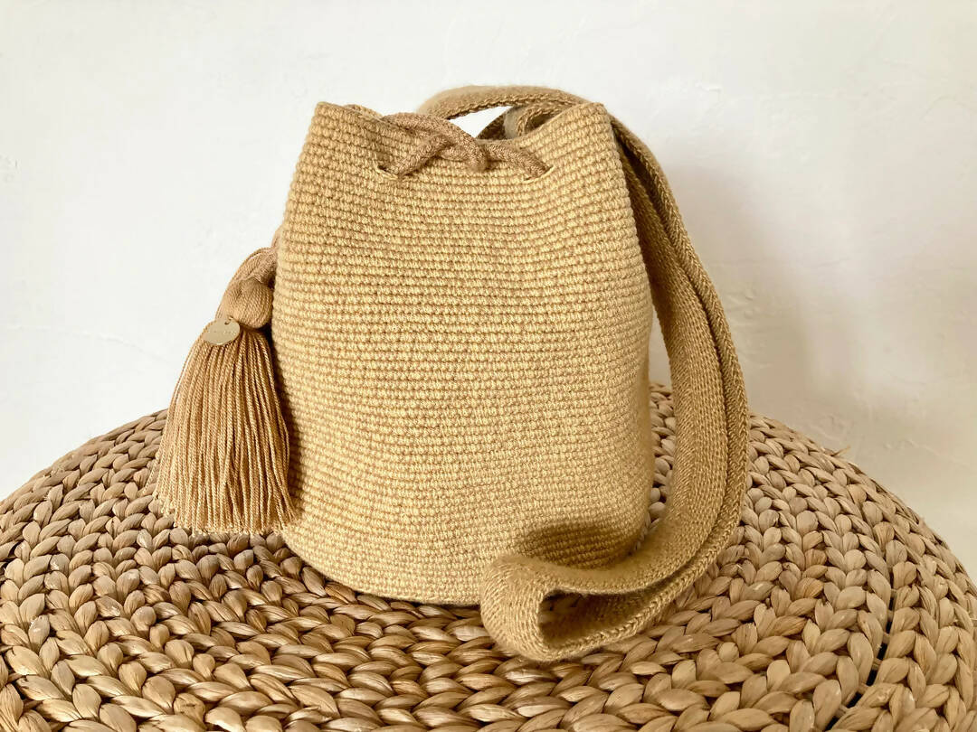 コロンビア発 Rafa Bag Large Sand アクリル 100%