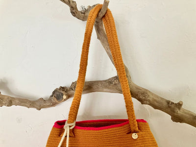 コロンビア発　Maya Bag Orange　アクリル 100%