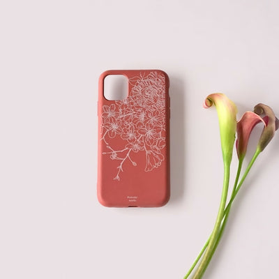 Organic iPhone Case / 水中の花畑に輝く コーラルレッド [iPhoneSE]