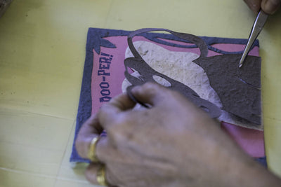ぞうのうんちからできたエシカルな紙！『 poopoopaper 』　動物園のメモパッド　（ゾウ、トラ、カバ、キリン、ライオン、シマウマ、サル）