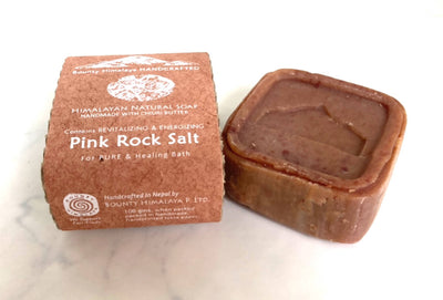 ヒマラヤの職人による『コールドプレス』植物石鹸 　アーユルヴェーダ ピンクロックソルトソープ〈浄化〉Bounty Himalaya Pink Rock Salt Soap