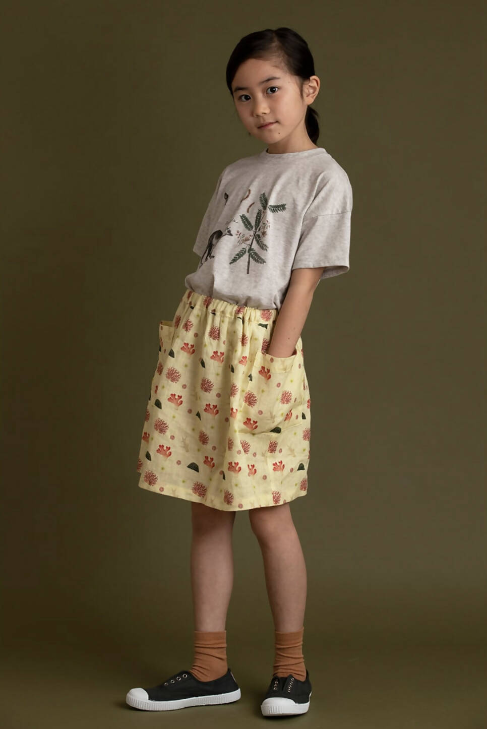 色とりどりのサンゴ・スカート／Coral Skirt